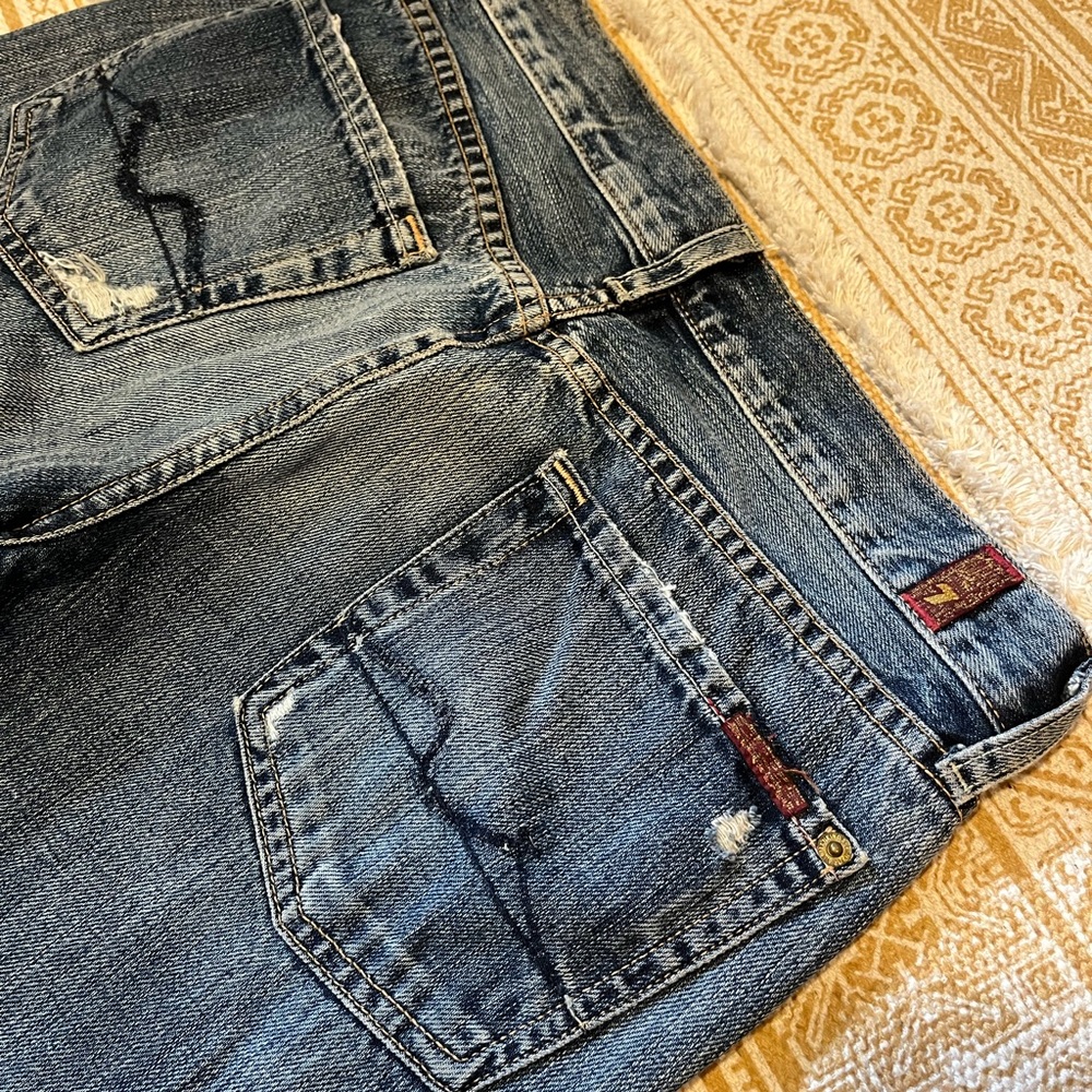 size 27 distressed 7 for all mankind women jeans.